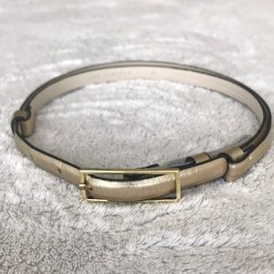 Gold, adjustable thin belt